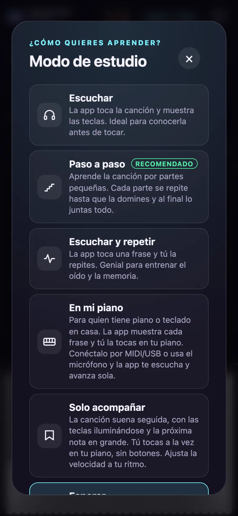 Pantalla de la app con los modos de práctica: Escuchar, Paso a paso, Escuchar y repetir, En mi piano y Solo acompañar